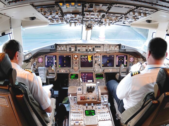APLA_cabina-pilotos-2